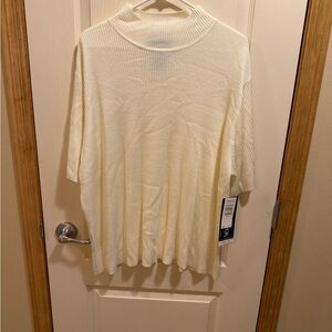 NWT Sag Harbor cream sweater